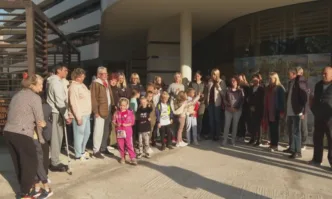 В част от хотелите в Слънчев бряг денят започна без