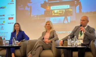 Туризмът може и трябва да не е само витрина а