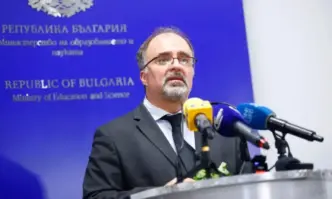 Служебният министър на културата маестро Найден Тодоров излезе с позиция