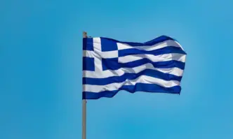Гръцкият парламент ще гласува следващия месец за узаконяване на еднополовите