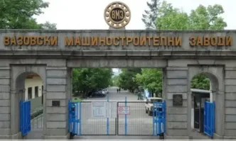 От дружеството го упрекват че е или заблуден и манипулира