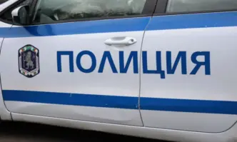 В събота след полунощ 56 годишен турски шофьор е подал сигнал