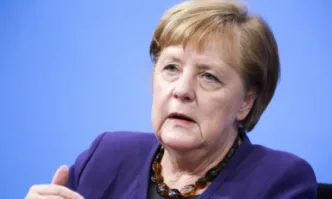 Меркел обвини Полша и балтийските страни за войната в Украйна