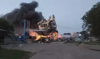 Разрушения и щети бяха нанесени по складове за зърно по