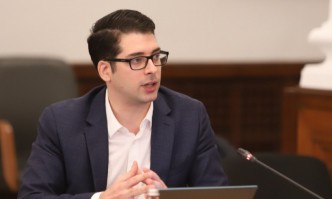 ползите от приемане на еврото ще са повече за България Ще