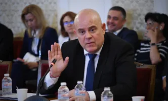 С незаконното изслушване на главния прокурор от парламентарната антикорупционна комисия