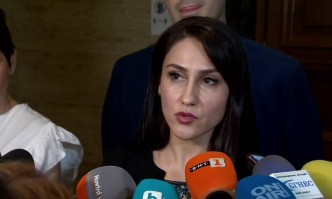 Задържаният погребален агент отрича вина и твърди че е станала