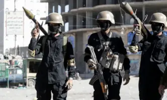 САЩ са нанесли три успешни удара по цели на хутите