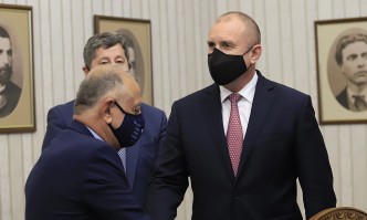 Атанасов не вярва Нинова да излезе от коалицията имала си