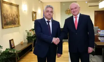 Служебният премиер Димитър Главчев прие поста служебен министър на външните