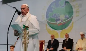 Приключи посещението на папа Франциск в България