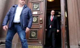 46 ото НС взе решението в последния си работен ден тогавашното