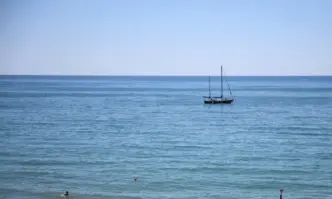 82 годишен мъж почина след инцидент в морето в Приморско съобщиха