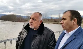 Правителството ще помогне за възстановяването на моста на Хаджидимово