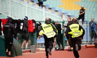 Сектори Г и А се обстрелват със сигнални ракети на