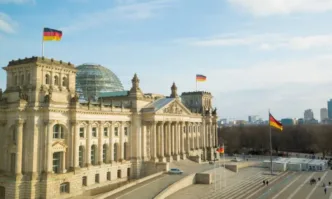 Германското служебно правителство ръководено от социалдемократите и зелените е блокирало