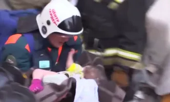 Бебе под развалините – руските спасители откриха живо 11-месечно