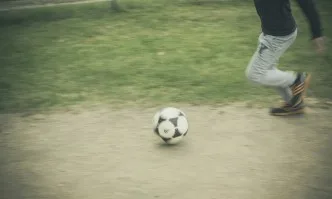 Футболна врата падна върху дете – в тежко състояние е