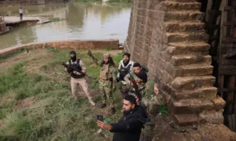 Лидерът на сирийските бунтовници Ахмед ал Шараа по рано Абу Мохамед