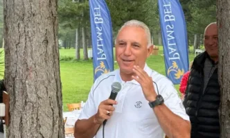 Фланелки с кауза: Palms Bet и легендите от 94 обединени в голф с мисия в подкрепа на детската кардиология в София