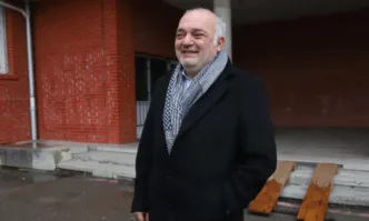 Имаме неофициални разговори с ПП и ДБ но нищо повече