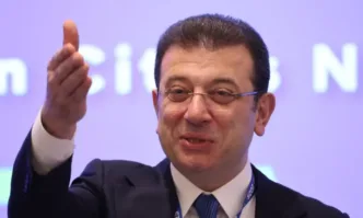 Кметът на Истанбул Екрем Имамоглу бе задържан рано тази сутрин