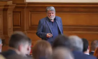 Подобен език и разсъждения са недопустими за народен представител особено