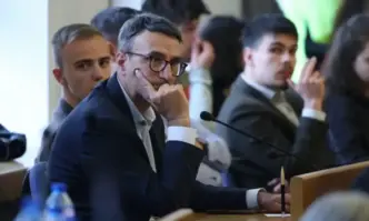 Жесток скандал се развихри между кметът на район Средец Трайчо