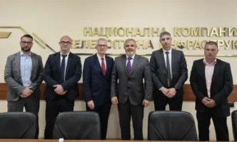 В Централното управление на НКЖИ се проведе среща между изпълнителния