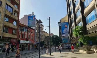Контрера: Кьоше не остана в София, откъдето да не се подават кандидати на умните и красивите