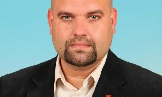 Деан Станчев, ВМРО: Да се наложи мораториум за придобиване по давност на имоти на училища