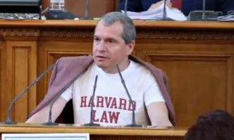 Истината е че в една форма на президентско управление има