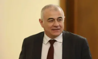   Асен Василев каза че БСП не е потенциален партньор но