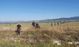 Четири лица са задържани при спецакцията в Дупница