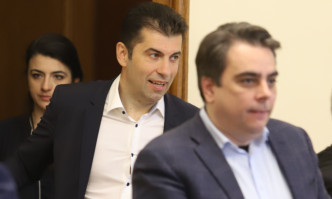 Близкият съратник на Кирил Петков имаше вид на лидера в