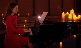 Съпругата на принц Уилям Катрин взе участие в коледния