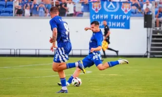 Левски с първа издънка, завърши 0:0 с Ботев (Вр)