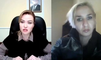 Българската журналистка Ася Иванова Зуан която е и кореспондент на Ефир инфо