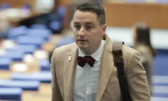 Полицията в Горна Оряховица е докладвала Явор Божанков на Софийската