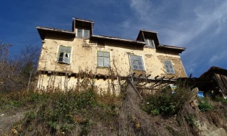 В България има 167 населени места в които няма нито