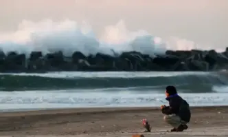 Япония започна да изхвърля пречистена охлаждаща вода от руините на