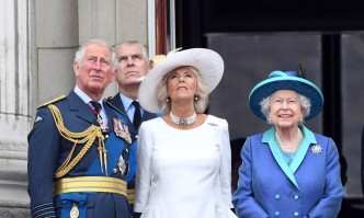 С благословията на Елизабет II: Камила ще е кралица, когато Чарлз седне на трона