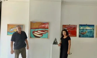 Арт галерия Вежди представя изложба живопис и скулптура на Нина