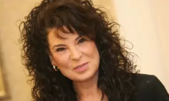 Народните представители от 50 ото Народно събрание да върнат възнагражденията си