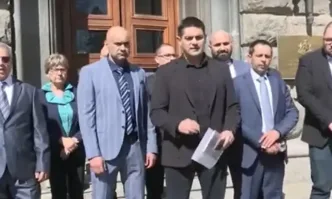 Лидерът на партия МЕЧ Радостин Василев обяви решението на Натaлия