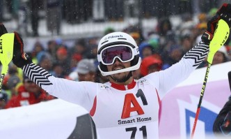 Най добрият български алпиец Алберт Попов не завърши в първия манш