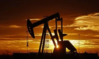 Без прецедент в историята: Цената на петрола падна под нулата