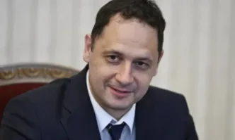 ПБ пак отваря Правилника на парламента, ще замразяват депутатските заплати
