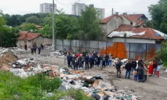 Намираме се на едно незаконно сметище един проблем който