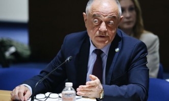 От Фейсбук профила на Богомил БоневГнома твърди че можем да